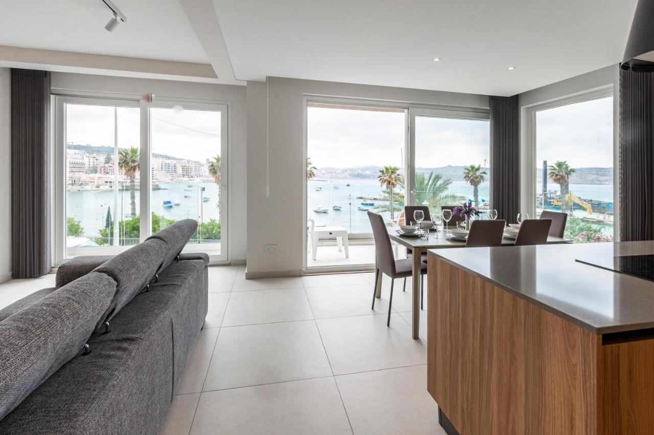 Seafront Luxury Apartment เซนต์พอลส์เบย์ ภายนอก รูปภาพ