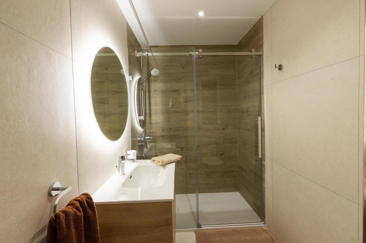 Seafront Luxury Apartment เซนต์พอลส์เบย์ ภายนอก รูปภาพ