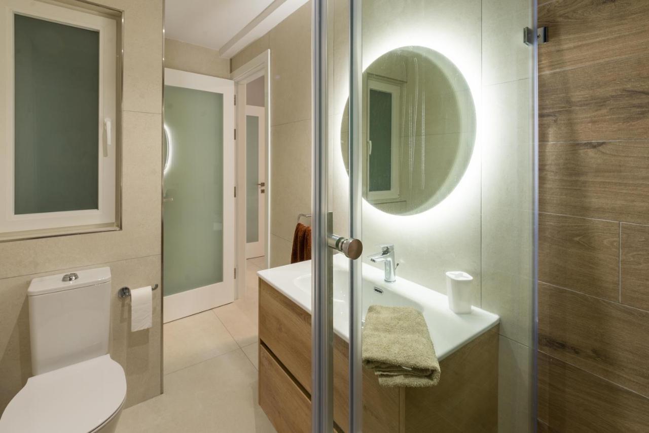Seafront Luxury Apartment เซนต์พอลส์เบย์ ภายนอก รูปภาพ